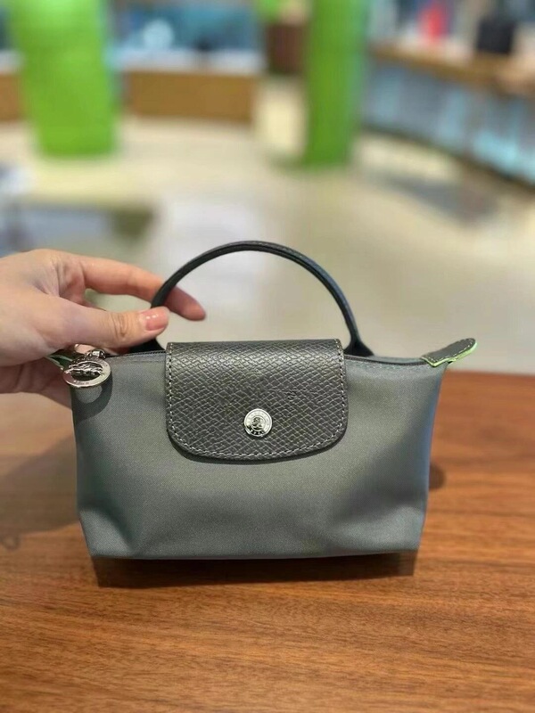 フランスのLongxiangバッグ、ミニ餃子バッグ、ミニ携帯電話バッグ、クロスボディバッグ、ハンドバッグ、コンパクトでファッショナブルなコイン化粧品バッグ|undefined