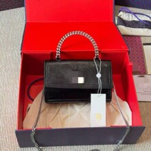 2025�����r��С����Ů�֙C�ٴ��Ů������|���¿�μ�б������]