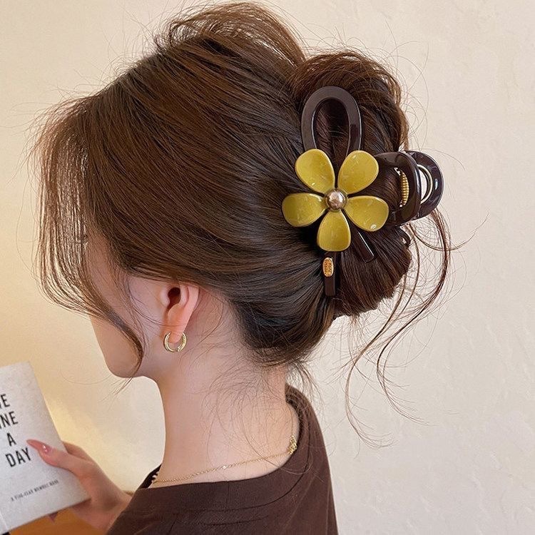 101# ginger yellow five-petal flower chocolate gold label hair claw