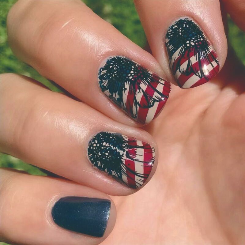 American Independence Day Natural Color Silver Glitter Short Square Wear Armor Flag Black Eagle Wings Design Fake Nails