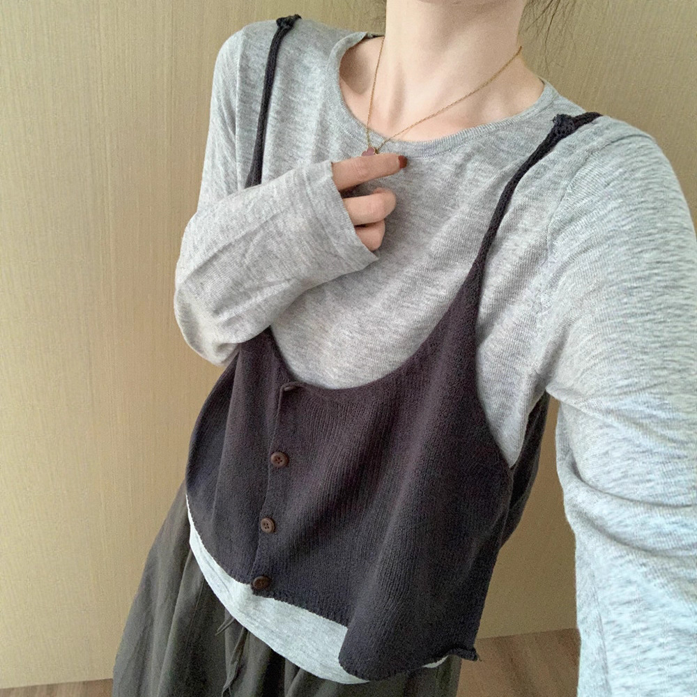 韩系气质叠穿针织吊带背心两件套女秋季新款宽松显瘦开衫上衣套装
