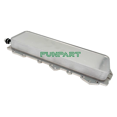 LR010754 AJ811959 is suitable for Land Rover and Jaguar oil coolers (car radiator)