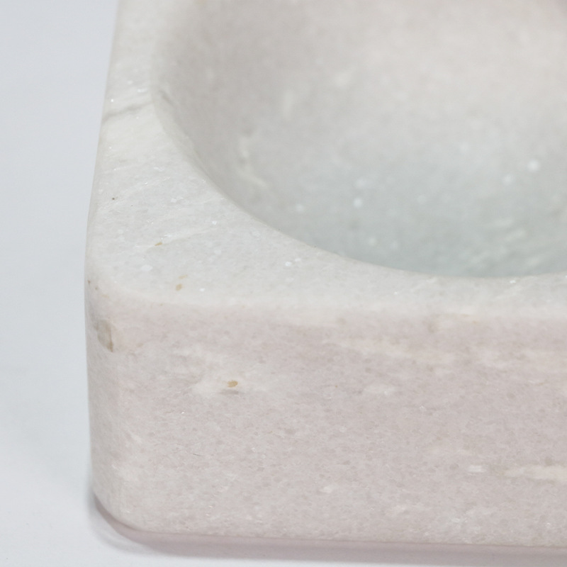 ����ֱ������ʯԲ�ε��Ϲ��տ���ζ���������������ϾӼ�����