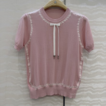 ��ɫ�ٽz߅�A�Iᘿ���Ů �����Y�b������ٴ���������� AT90706