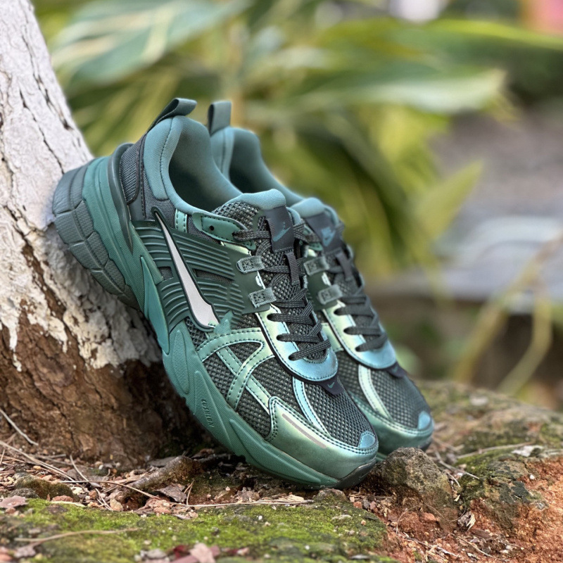 High-quality V2K casual sports shoes with mesh upper, breathable and cushioned running shoes, retro reflective spring-summer height-increasing dad shoes High-quality V2K casual sports shoes with mesh upper, breathable and cushioned running shoes, retro reflective spring-summer height-increasing dad shoes