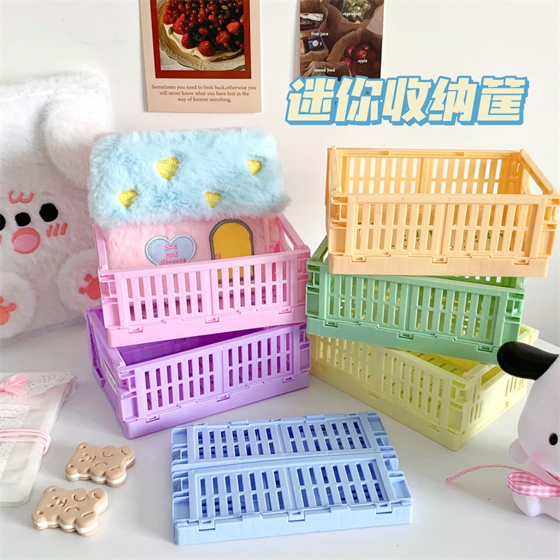 Small plastic table storage box