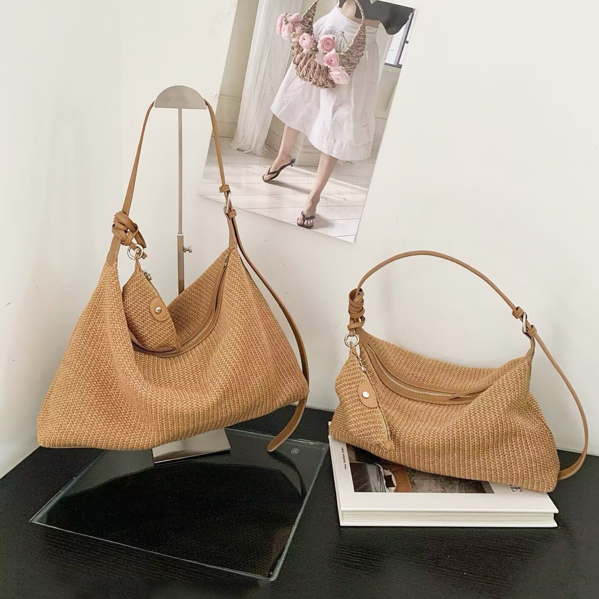 Raffia Woven Tote Bag For Women 2025 New Large Capacity Vacation Style Straw Bag Cowhide Crossbody Dumpling Bag