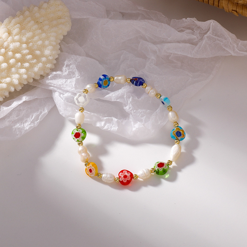 Cute Handmade Color Pearl Flower Elastic Adjustable Bracelet display picture 4