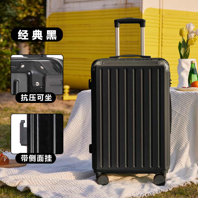 모서리와 측면 후크가 있는 클래식 블랙