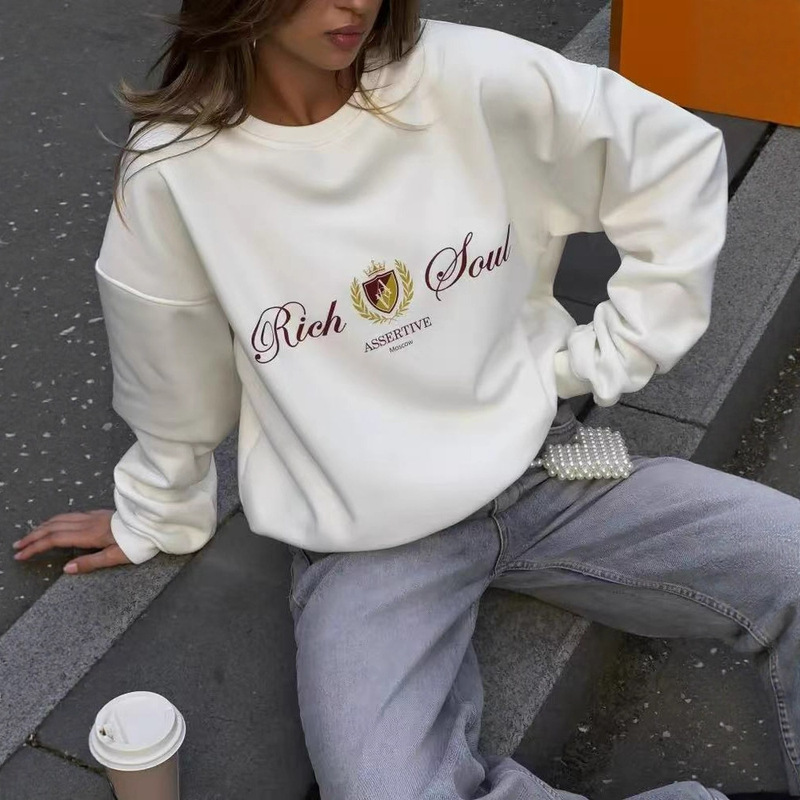 Autumn and Winter European and American Style Dopamine Tops Versatile Temperament Niche Printed Round Neck Fleece-Lined Thickeneded Warm Sweatshirt Trend