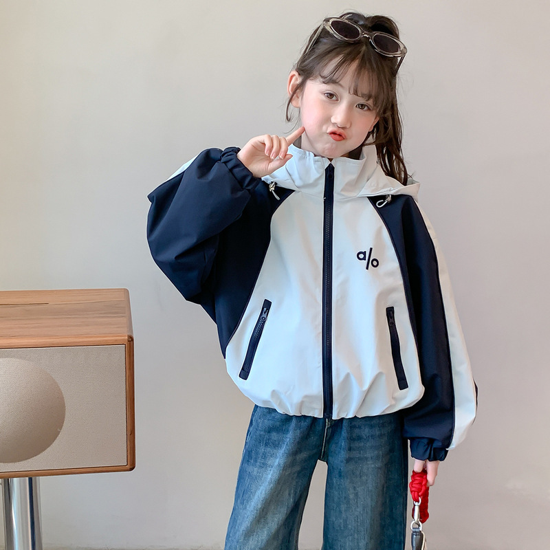 女童冲锋衣外套秋装2025新款洋气连帽上衣儿童女孩春秋季大童夹克|undefined
