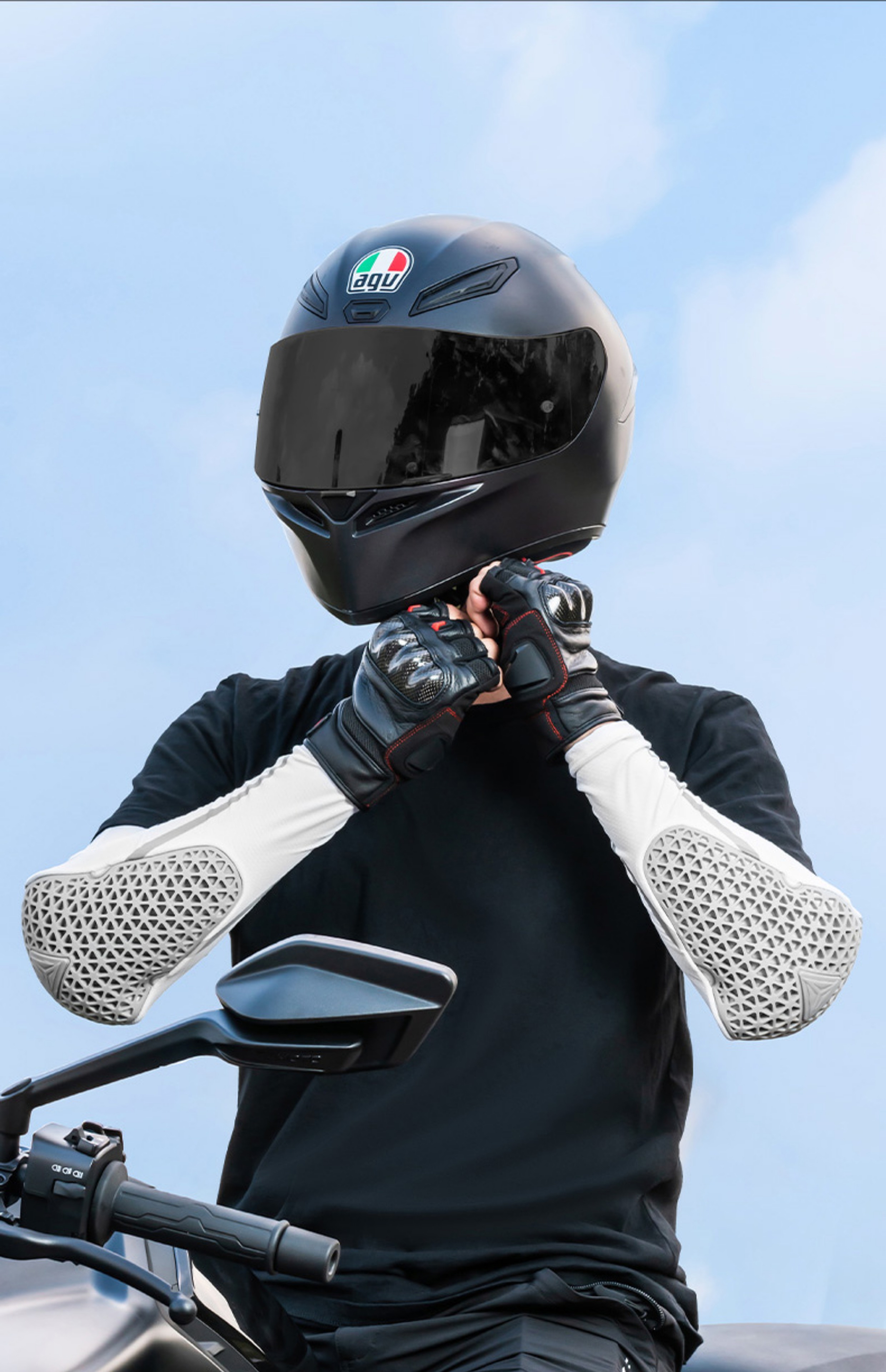 Suitable for Motorcycle Elbow Protection, Anti-Fall Riding Gear, Motorcycle Gloves, Motorcycle Protective Gear, Rider Sun Protection, Breathable