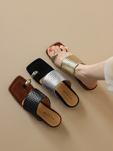 ���Sֱ�� �OӋ��~����ˮ���ֺһ����Ů�ď͹��¸�����Ь