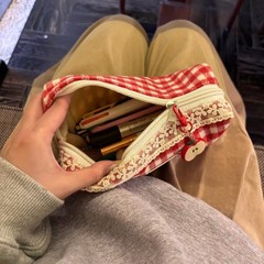 新しいインスタイル赤チェック柄ハローキティ鉛筆バッグ大容量学生文具収納袋文具バッグ女の子