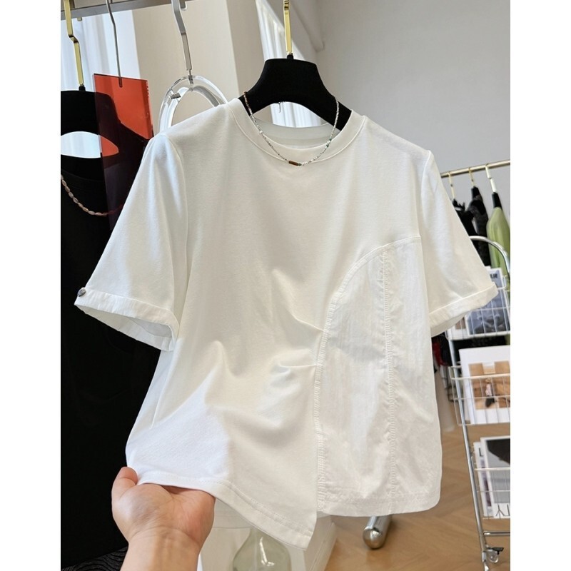 Skin-Friendly and Comfortable to Wear, Won'T Irritate! Unique and Beautiful Women's Top with Irregular Pleats, Half-Sleeves, and a High-End Fashion Feel Skin-Friendly and Comfortable to Wear, Won'T Irritate! Unique and Beautiful Women's Top with Irregular Pleats, Half-Sleeves, and a High-End Fashion Feel