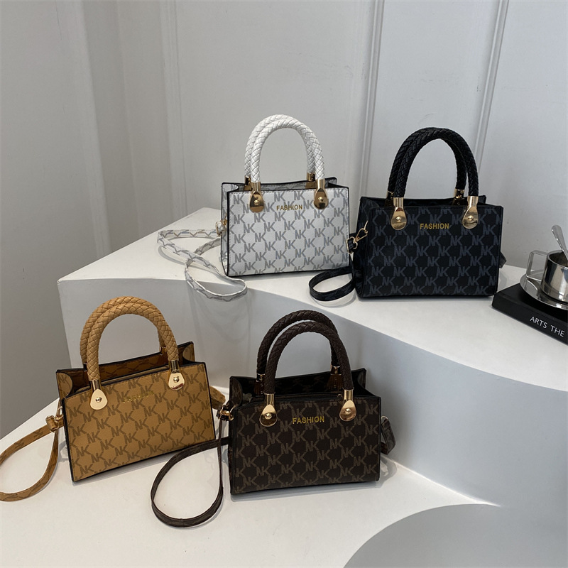 Temperamento retro bolso de damas invierno 2024 nuevo ins mochila de hombro impresión de textura bolso cuadrado de moda