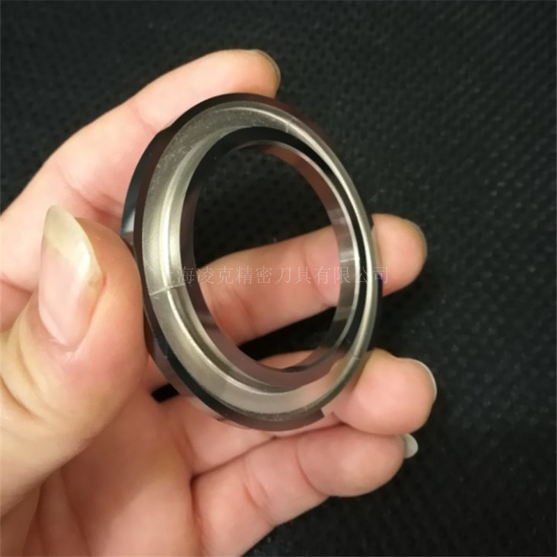 ҹӦٸСԲ ӲʺϽлƬ ӹٸַеƬ