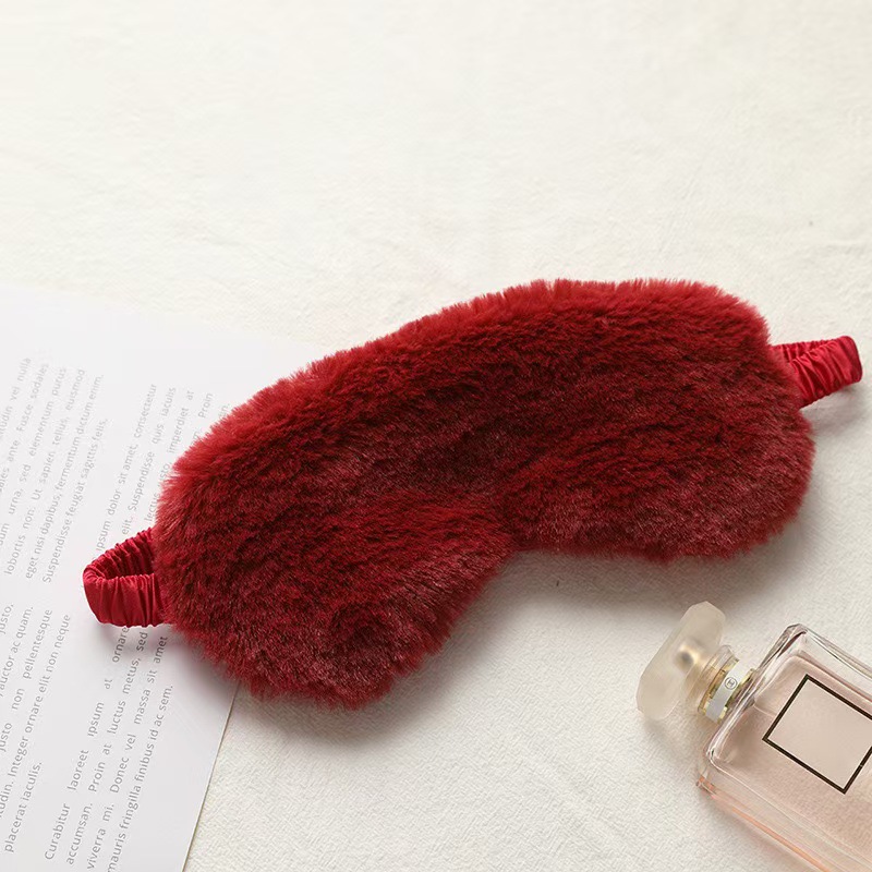 Suministro de máscaras de ojos de peluche para dormir lindas máscaras de ojos de peluche simple sombreante almuerzo para dormir máscaras de ojos al por mayor