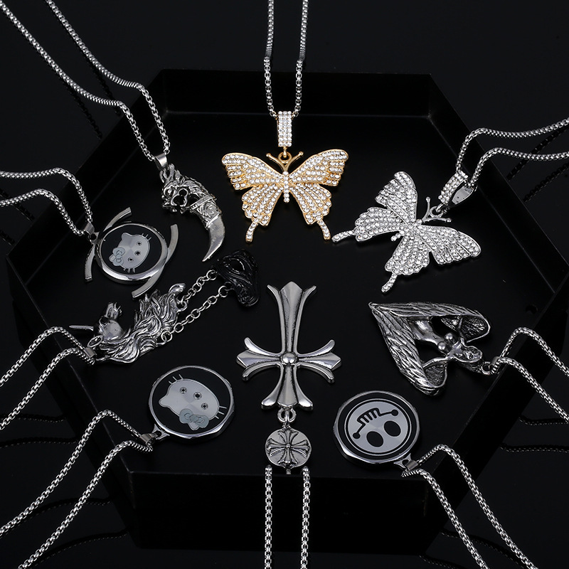 Fashion Heart Shape Butterfly Alloy Rhinestones Womenu0027S Pendant Necklace 1 Piece