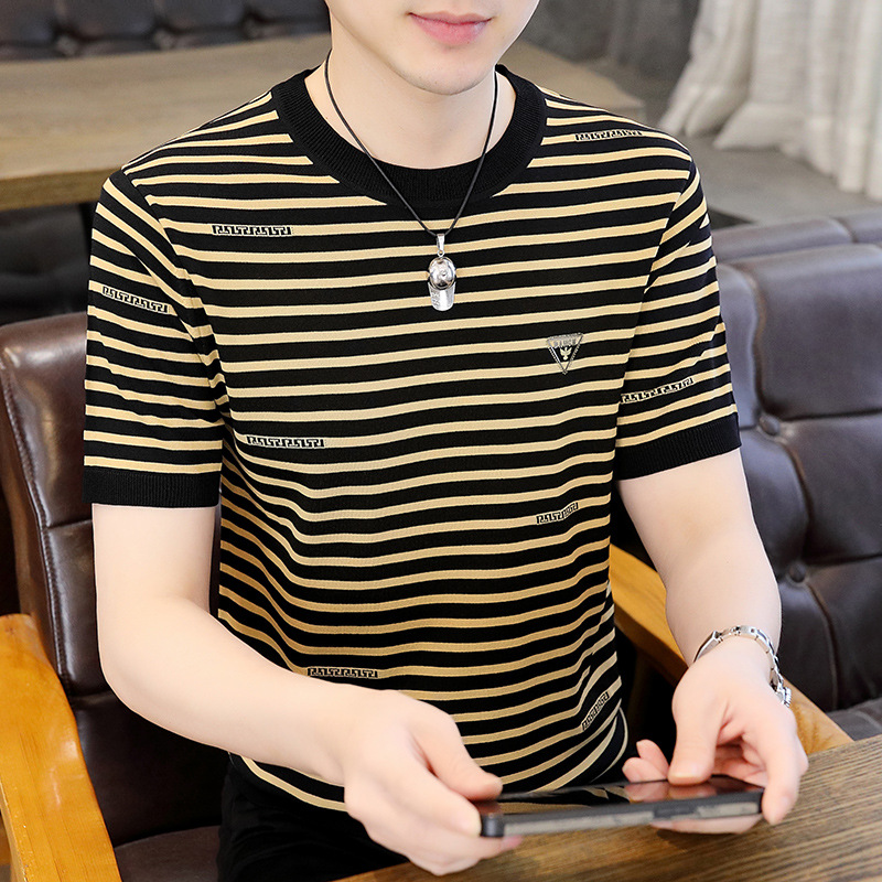 818 카키