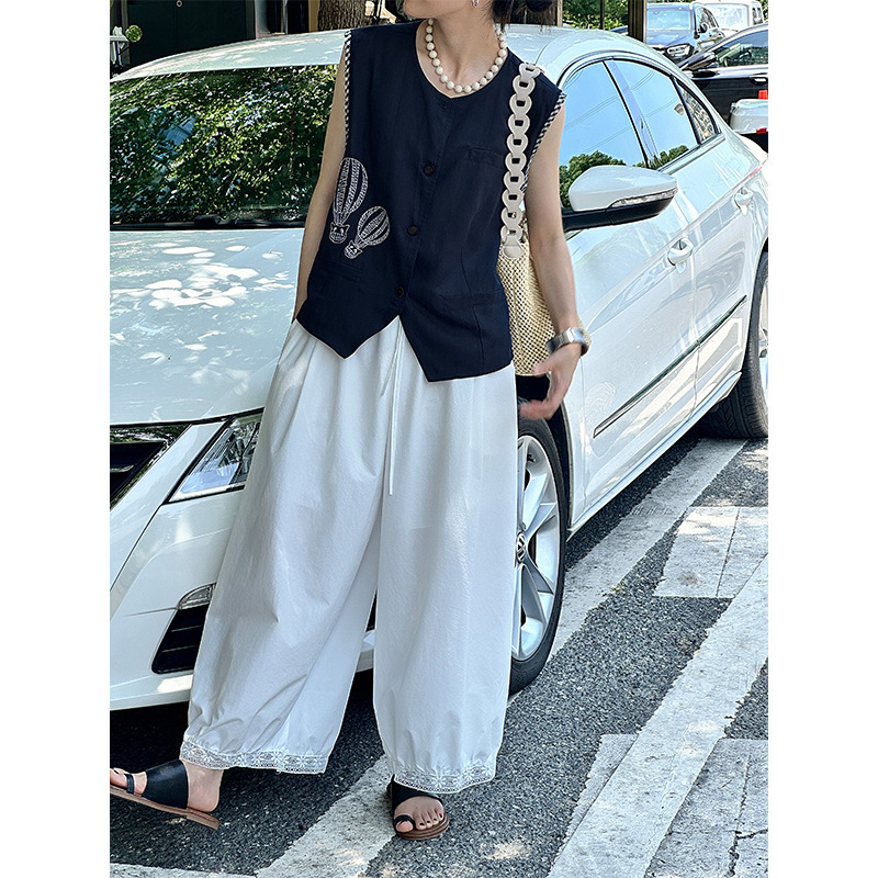 [Benefit Item, No Returns or Exchanges] Embroidered Tencel Linen Vest for Women, High-End Cardigan Top 3616