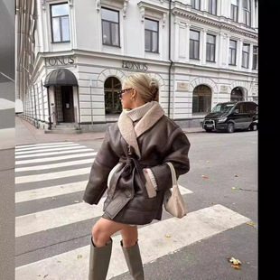 Autumn and Winter New American Street Fashion Style Elegant Contrast Color Design Imitation Leather Jacket Warm Lace-up Mid-length Cotton-padded Coat