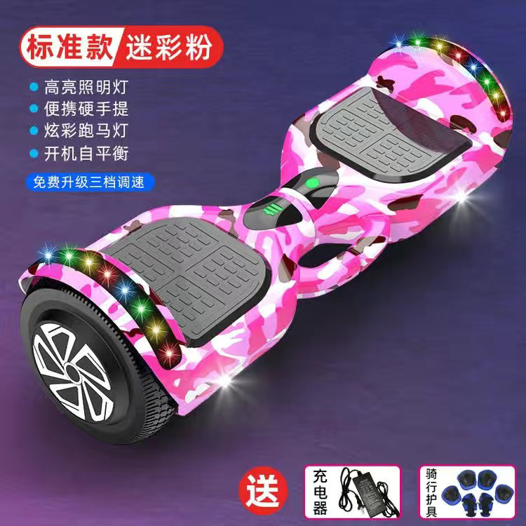 Vehículo de equilibrio eléctrico inteligente transfronterizo de 7 pulgadas para niños paralelos, automóvil somatosensorial de dos ruedas retorcido universal para adultos al por mayor