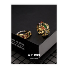 �߱�ɫ�������� ���ႀ�Բ�ɫ�ʯ��Ȼ�������ҽ�ָС��ins�L