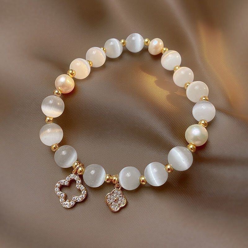 2025 New Imitation Cat's Eye Four-Leaf Clover Glass Bracelet Elastic Rope Niche Pearl Bracelet