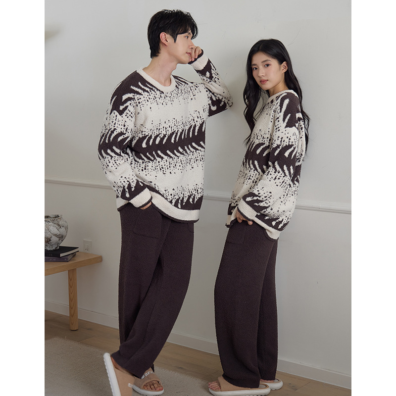 Couple's Pajamas for Women, Winter Half-Velvet Loungewear, Plus Size 100kg Soft and Thickened for Warmth, Men's Loose-Fitting Set