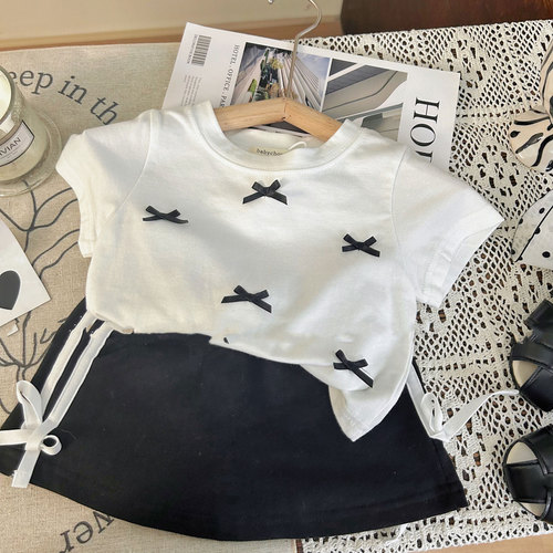 Korean children's clothing 2024 new summer girl butterfly knot short-sleeve T-shirt anti-nip slip pants set two-piece fashion