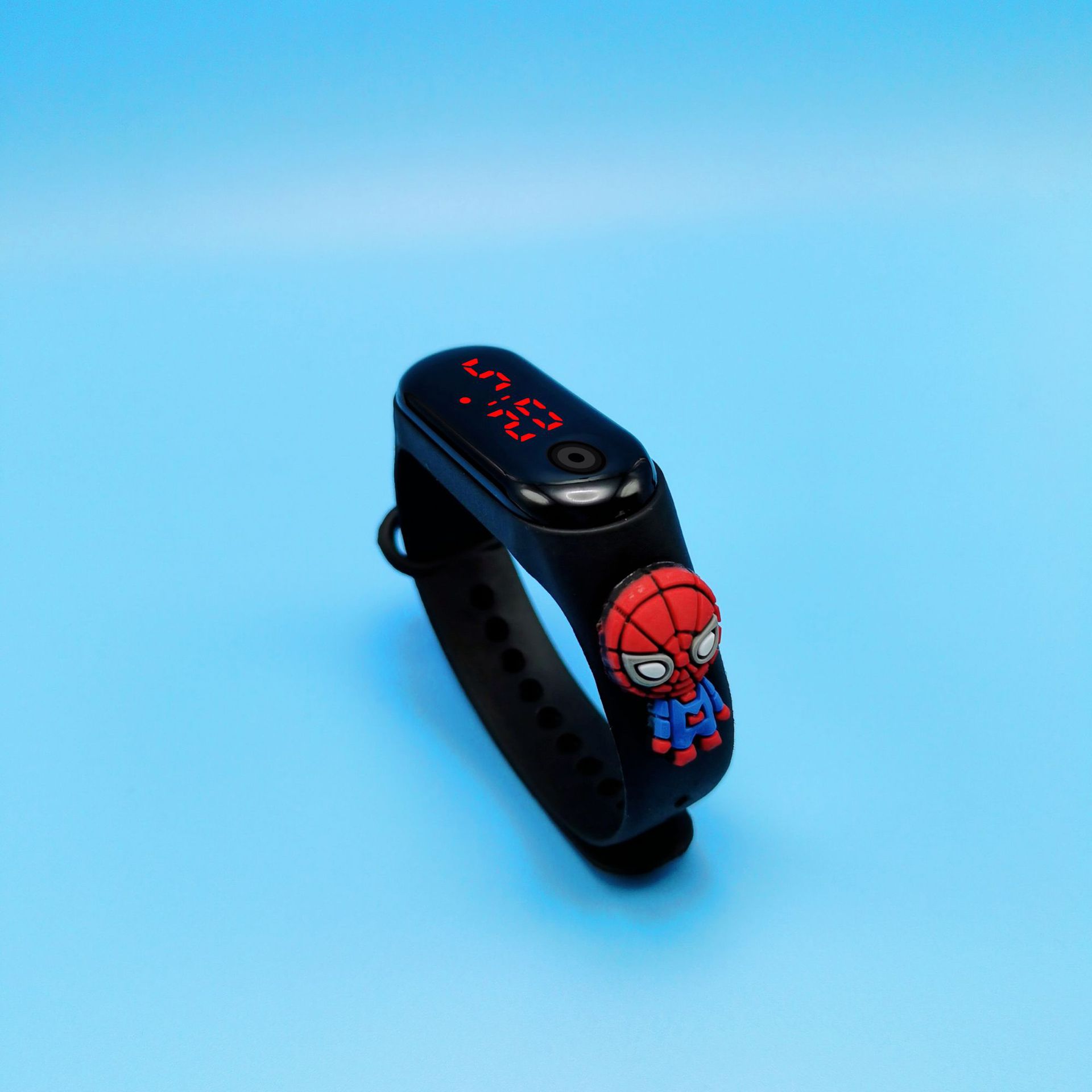 En stock al por mayor M3 reloj de muñeca de luz roja led reloj electrónico creativo estudiante plástico pulsera de dibujos animados niños reloj deportivo