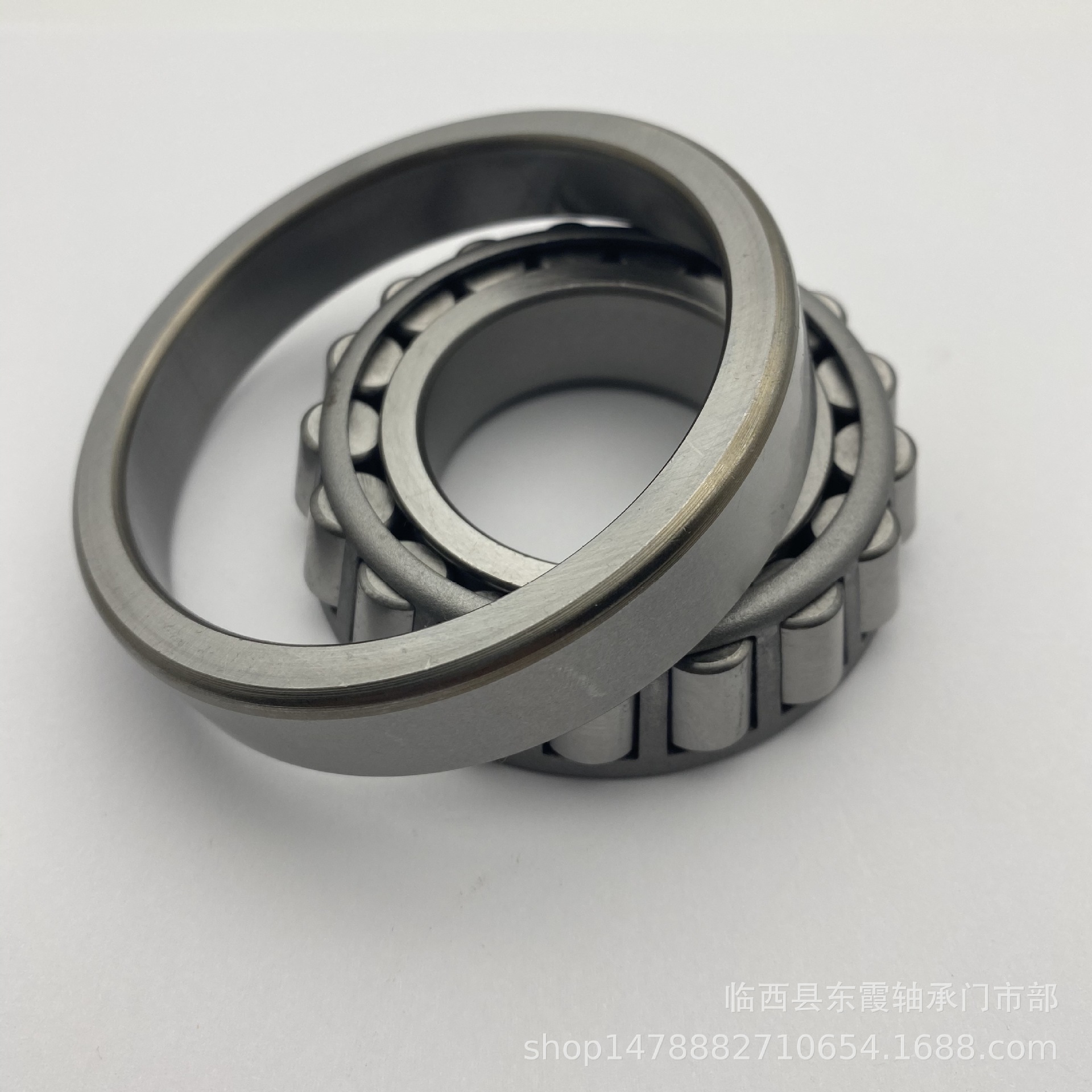 汽车轴承33217圆锥滚子轴承 现货批发85*150*49