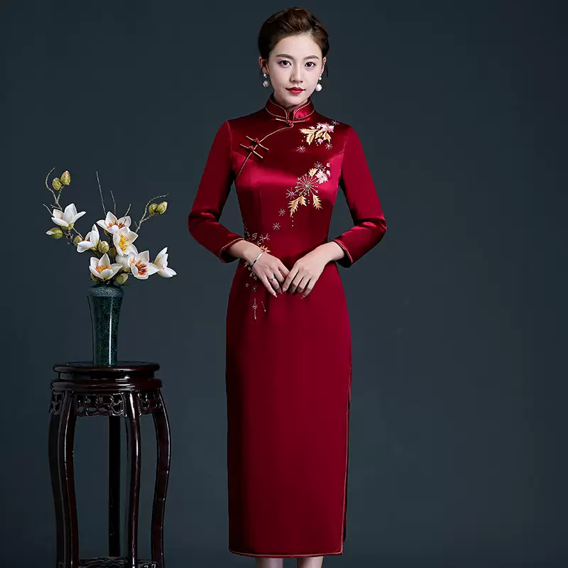 新款刺绣礼服 婚庆婚宴妈妈装旗袍 长款秋冬改良醋酸连衣裙加厚款