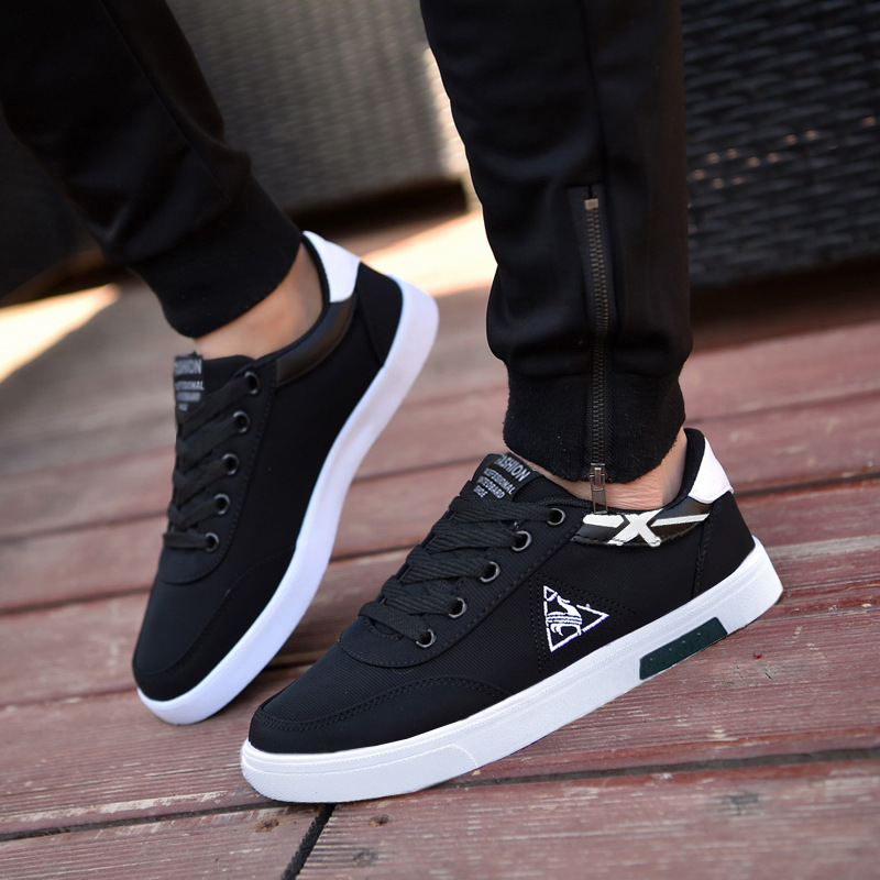 Zapatos de lona de primavera para hombres 2024 nuevos zapatos casuales de hombre zapatos deportivos de altura baja tendencia zapatos de trabajo versátiles