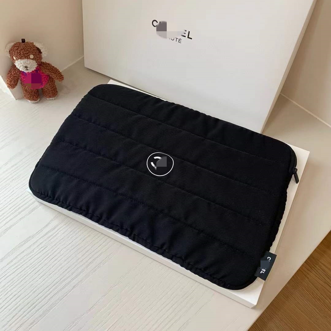 Xiangjia Annual Gift Computer Bag Commuter Style Storage Bag Classic Black Executive Lightweight High-Value Design