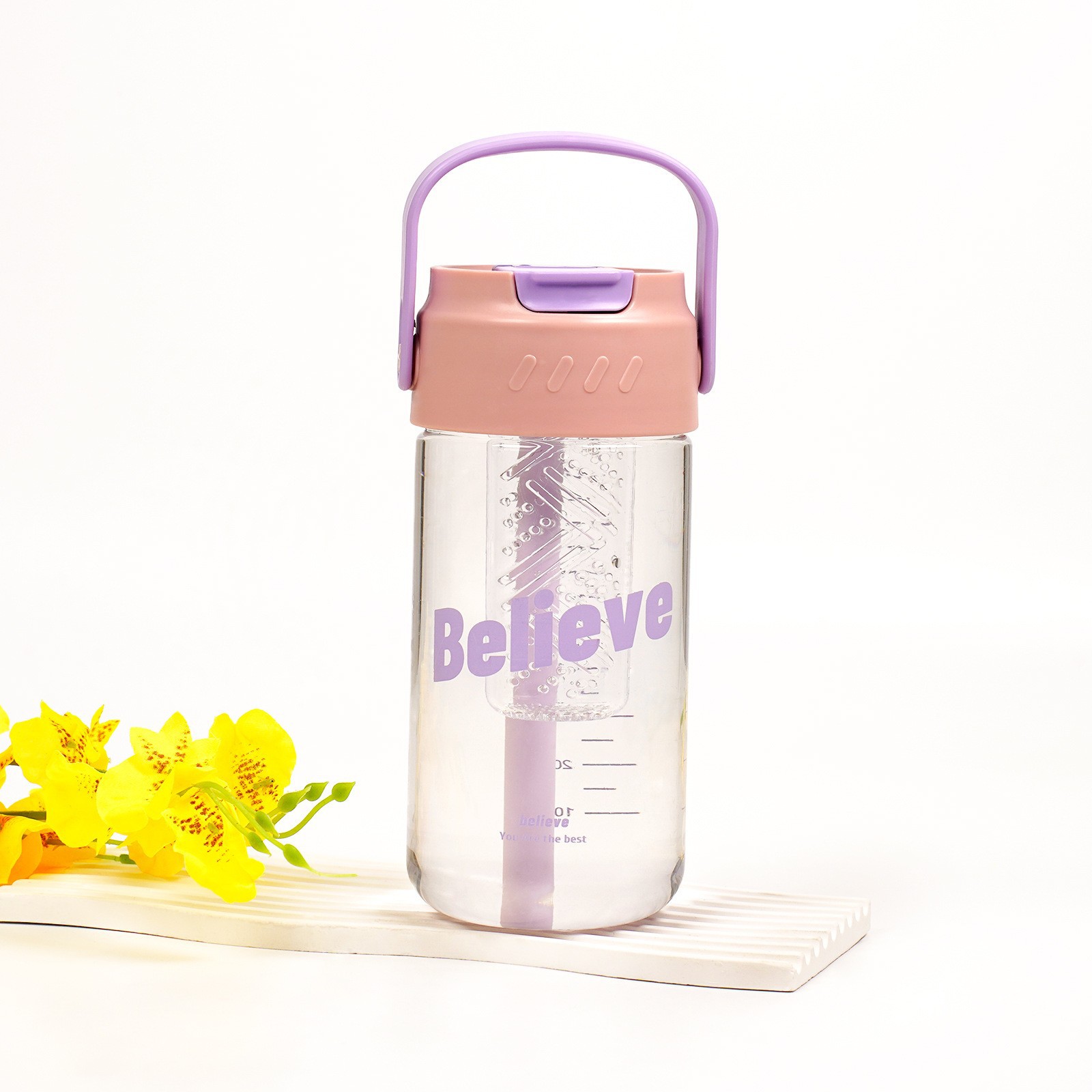 Taza de paja de té de flores, taza de agua de gran capacidad, taza de vientre, separación de agua de té para niños, hervidor de plástico de alto valor facial