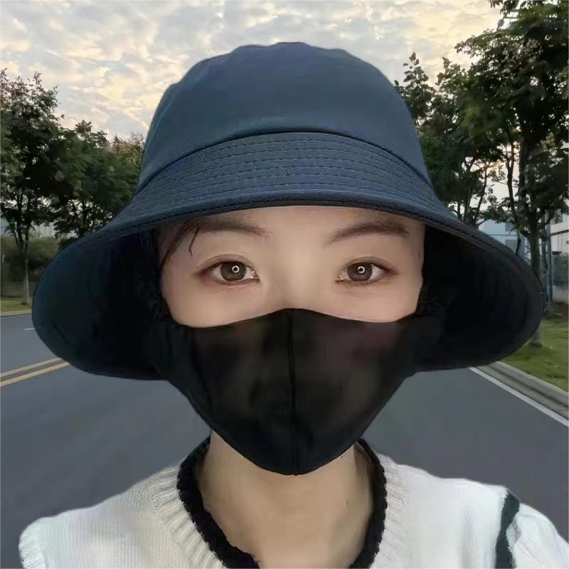 단색 검정색 차 모자