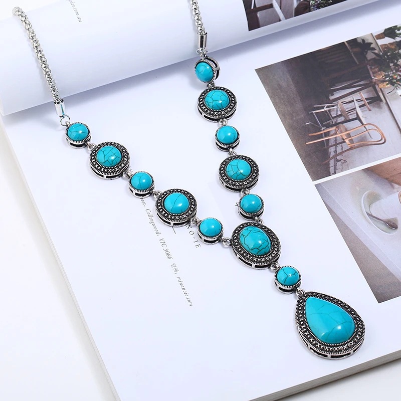 Geometric Pattern Retro Geometric Alloy Turquoise Plating Women's Pendant Necklace