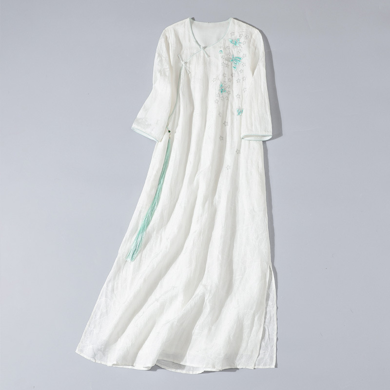Tea Fu 2022 spring and summer artistic retro hanfu dress silk linen jacquard V-neck 3/4 sleeve embroidered dress Tea Fu 2022 spring and summer artistic retro hanfu dress silk linen jacquard V-neck 3/4 sleeve embroidered dress