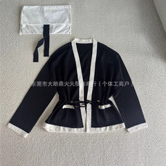 2025新款小香风名媛风撞色V领腰链针织羊毛开衫女气质百搭简约款