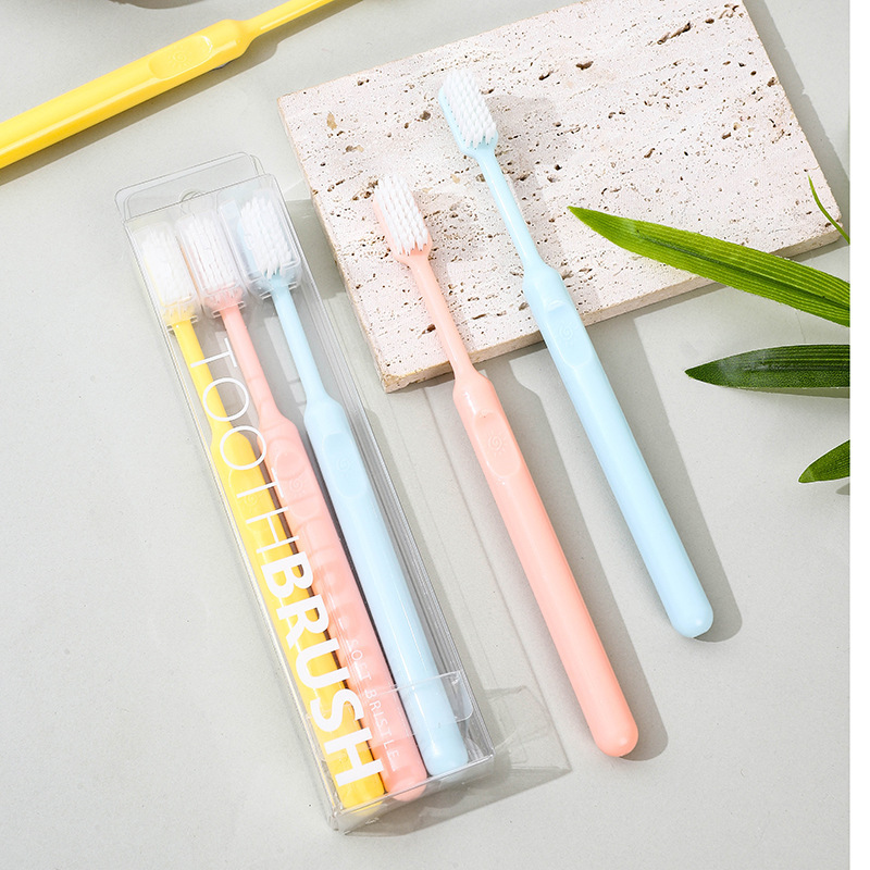 Family Pack Adult Couple Wide Head Candy Color Soft Hair Three Pack Ten Thousand Hair Travel Toothbrush [Zero Purchase]]