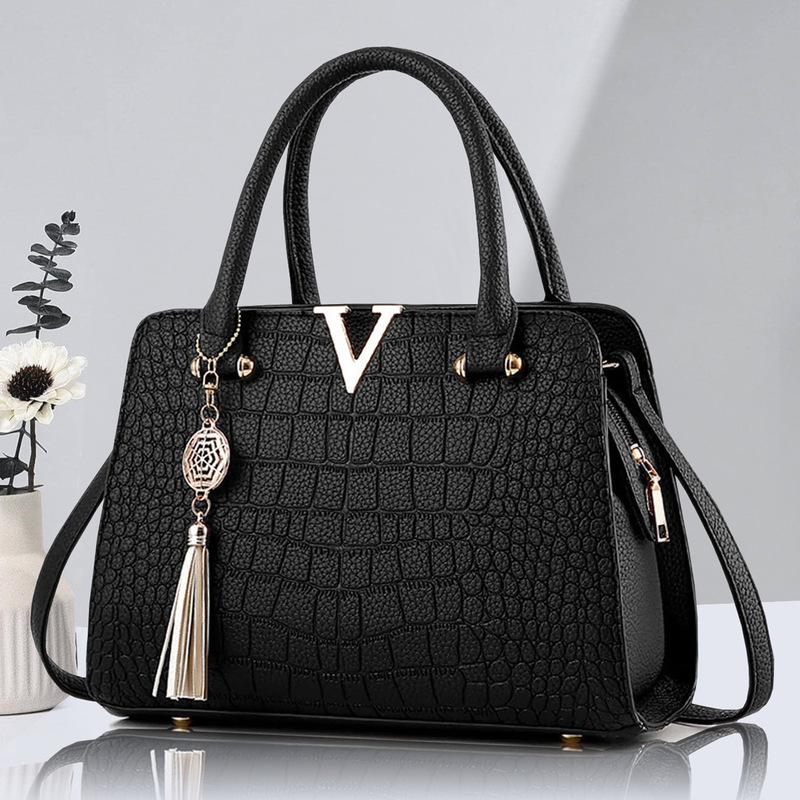 Crocodile Pattern Handbag for Women 2025 New Style Elegant Middle-Aged Mother Women's Bag Fashionable Ladies Bag Hand Bag