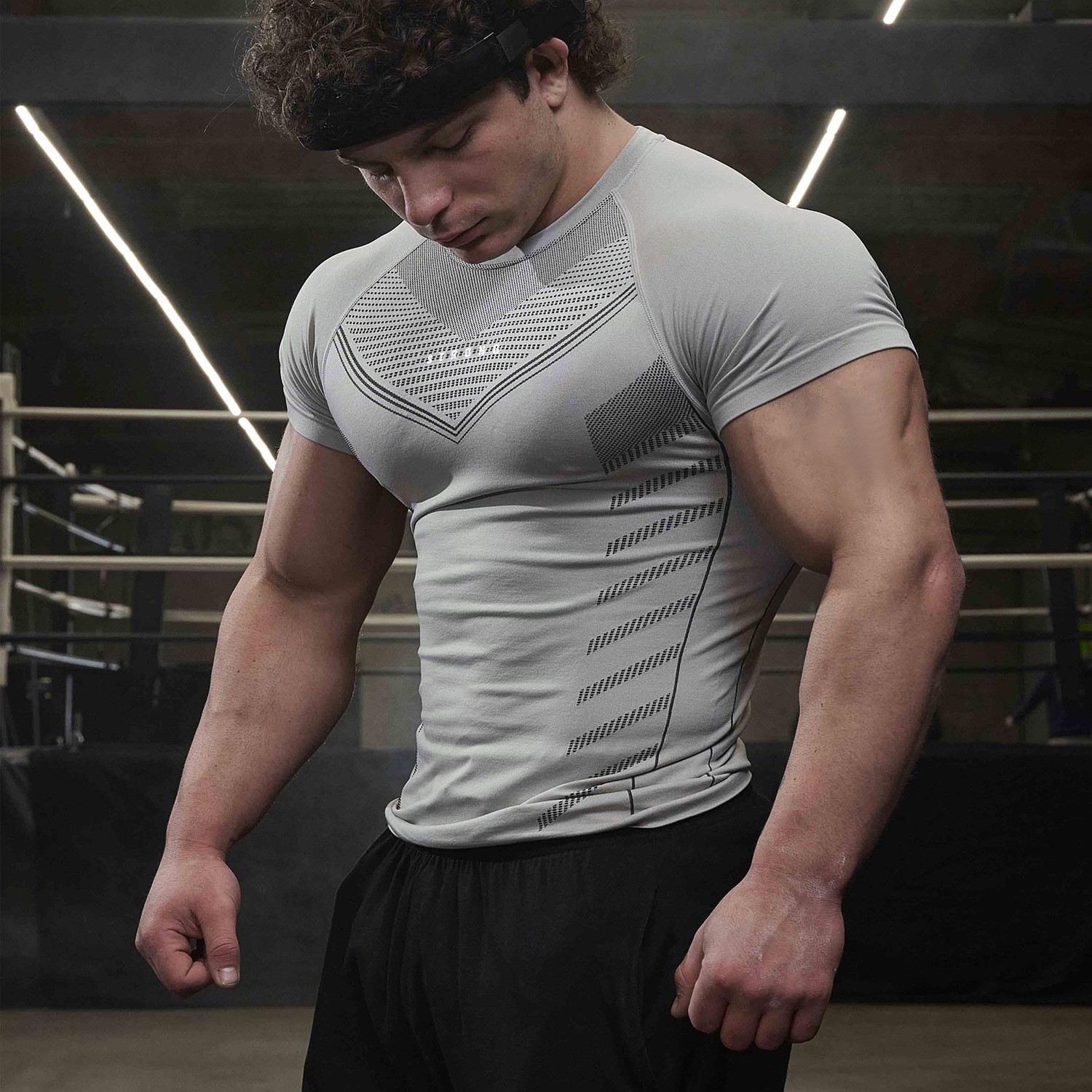 New Style Fitness Clothes Sports Crew Neck T-Shirt Muscle Tight Clothes Men's High Elastic Training Clothes Short Sleeve Gym Sweat Clothes