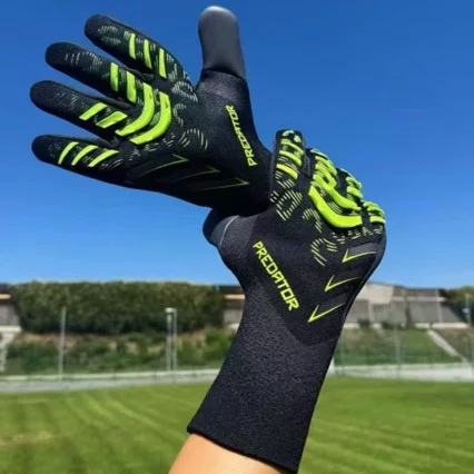 Football Goalkeeper Gloves Children's Anti-Slip Training Wear-Resistant Goalkeeper Gloves Adult Football Gloves Anti-Slip with Finger Protection
