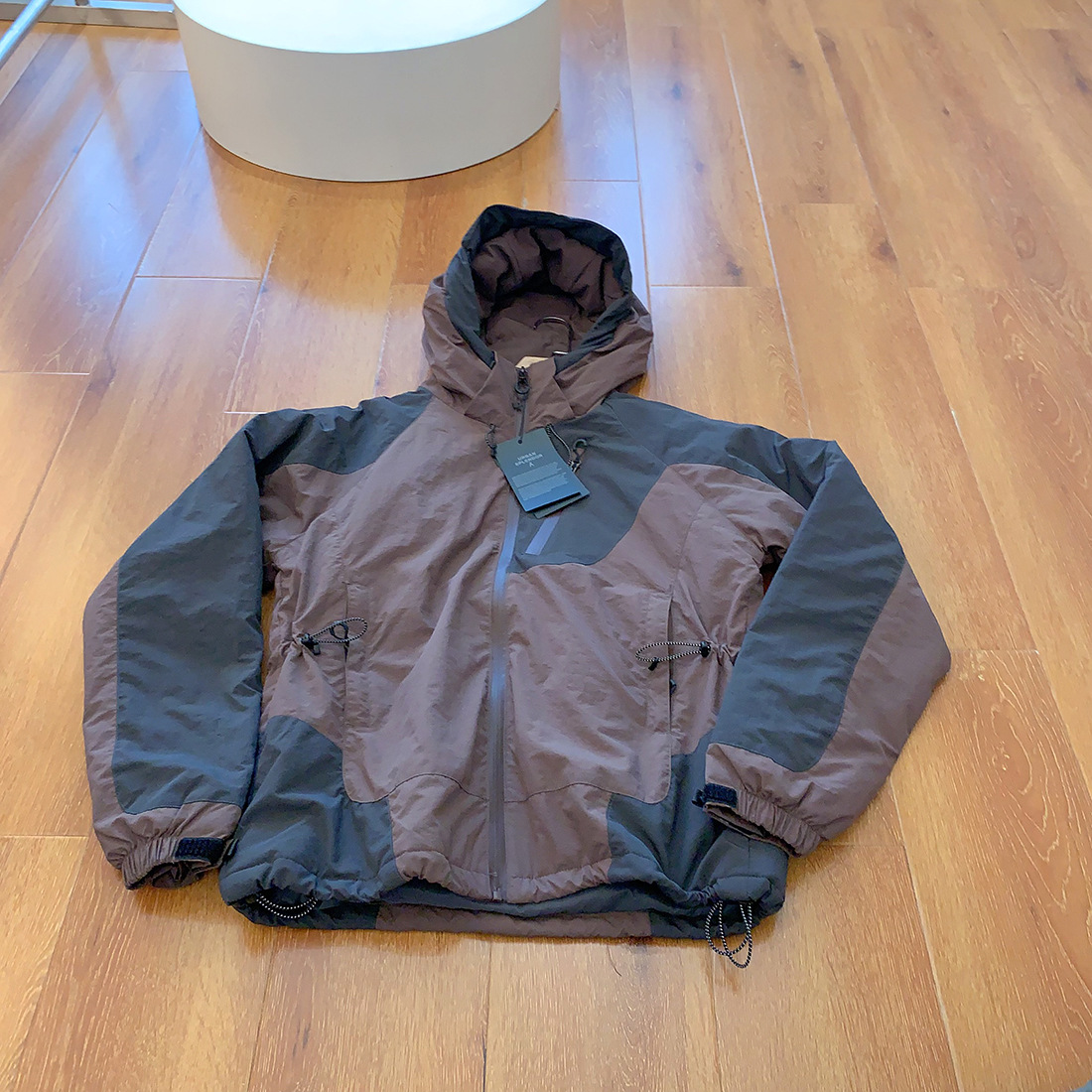 Al aire libre montaña ropa de algodón con capuzas de viento parejas de hombre y mujer caliente a prueba de viento ropa de algodón multicolor opcional