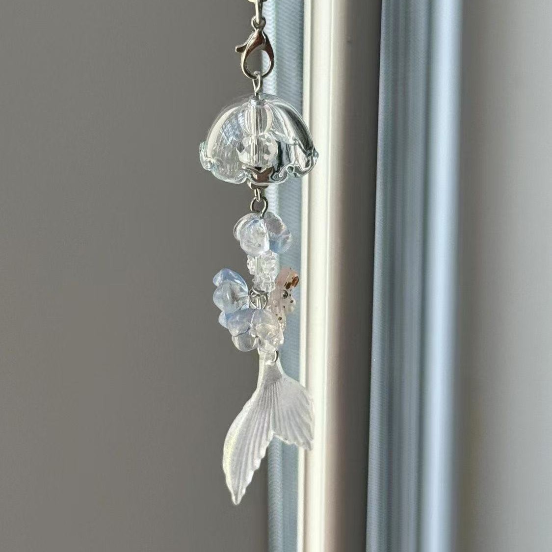 【Deep in the Ocean】Handmade beaded DIY girly minimalist ins-style phone charm, cute handmade pendant