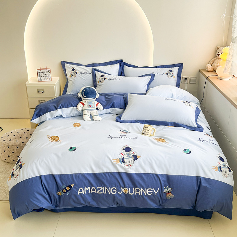 Cotton astronaut for boys