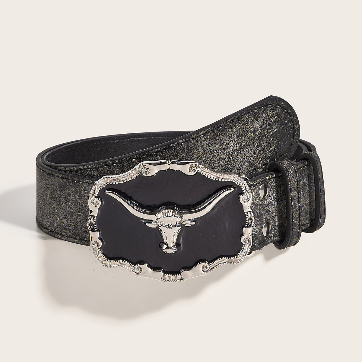 Black polished rubber bull head