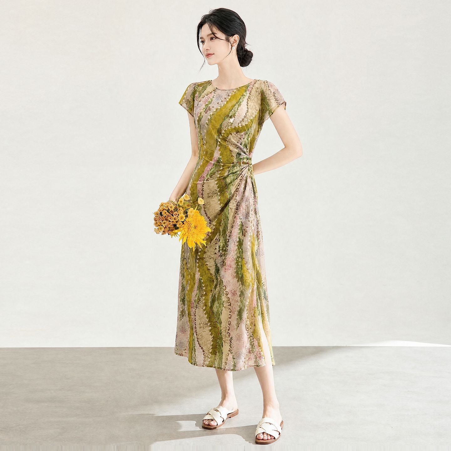 Đầm maxi nữ họa tiết bohemian tay ngắn thắt eo chất liệu voan — màu hồng